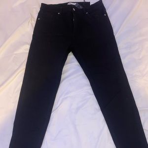 Brand New Zara Skinny Cropped Fit jeans size 34